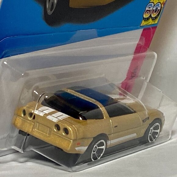 Hot Wheels '84 Corvette 74/250 HW The '80s 6/10 Die-cast 1/64 Car NIP 2022 - Picture 6 of 8